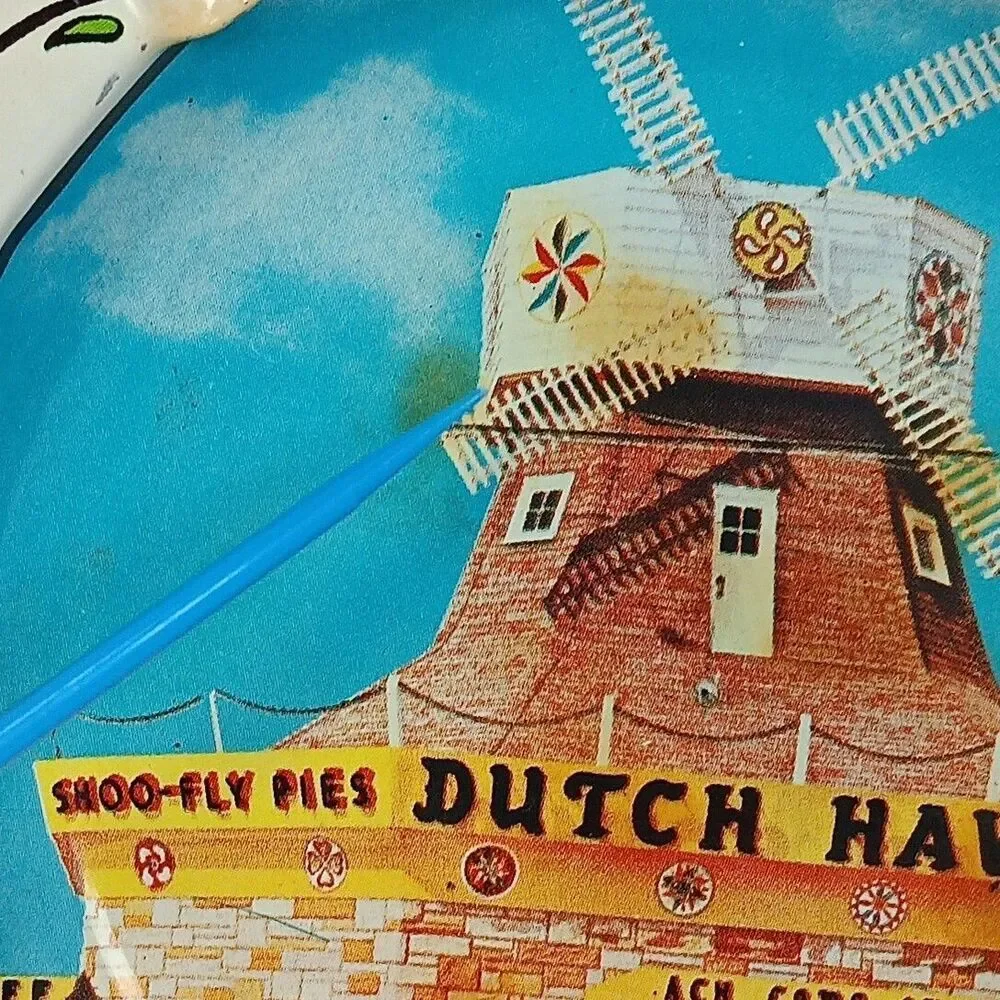 Dutch Haven Souvenir Ashtray Home of the Original Shoo-Fly Pie Amish Country